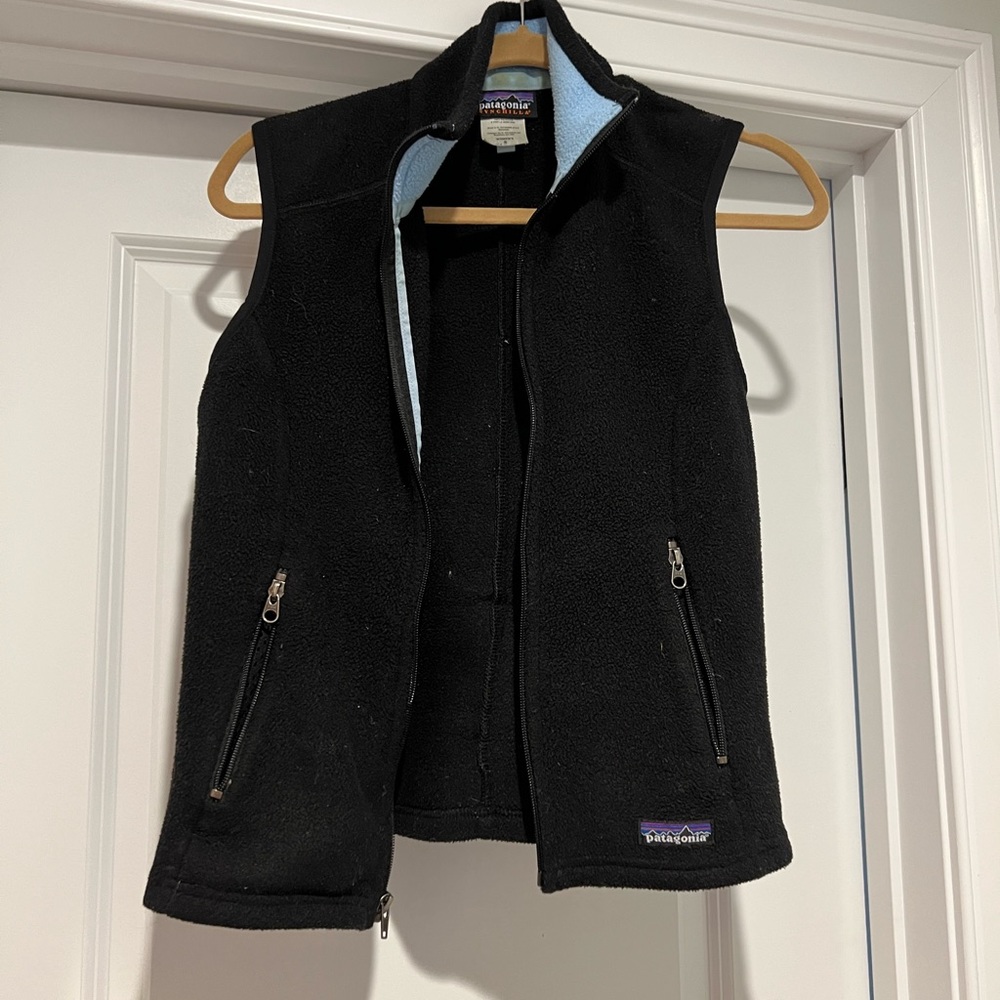 Patagonia size small black vest